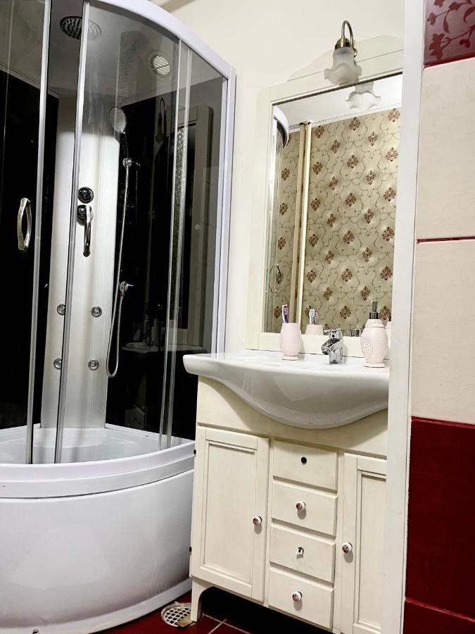 Apartament Cu 3 Dormitoare Jolie.M Daire Galaţi Dış mekan fotoğraf